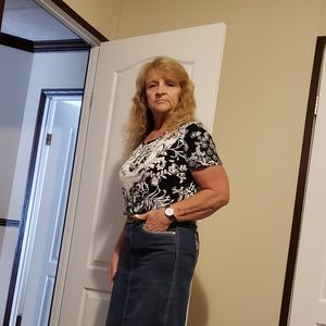 Meet your Posher, Lori